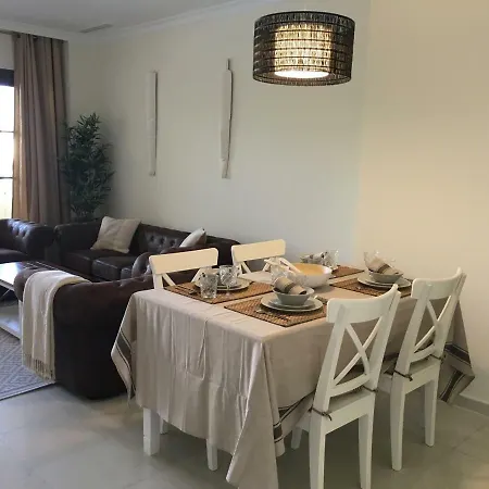 Apartamento Darwin 아파트 알테아